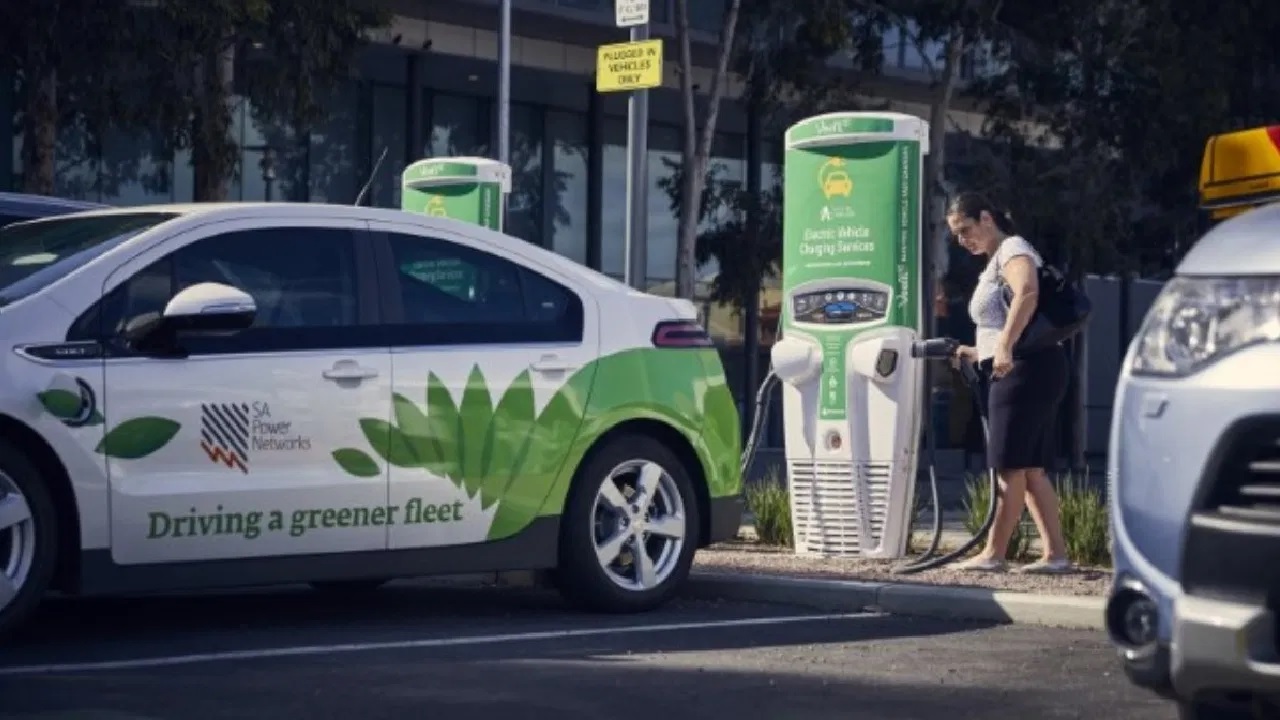 इस राज्य में Electric Vehicle खरीदने पर बचेंगे लाखों रुपए, नहीं देना पड़ेगा Road tax