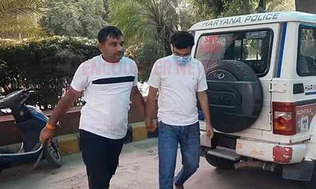 ब्रिटेन से MBBS दोस्त की जगह मरीजों का इलाज करता PGI से फर्जी डॉक्टर गिरफ्तार