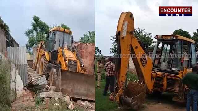 Punjab News: नशा तस्करी करने वाले पिता-पुत्र के घर पर चला पीला पंजा, देखें वीडियो
