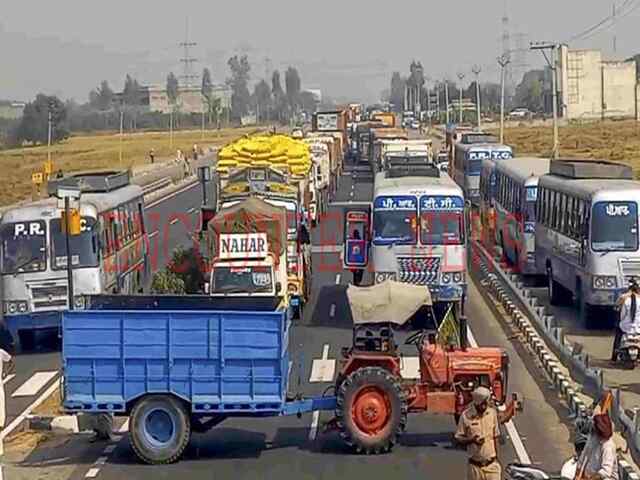 किसानों ने फिर किया Jalandhar-Phagwara Highway जाम