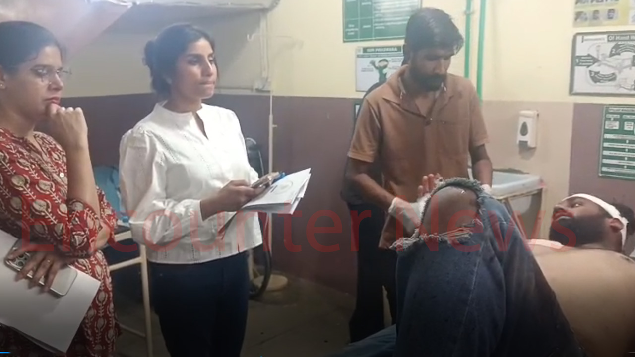Phagwara News: आधा दर्जन के करीब हमलावरों ने नौजवान पर किया हमला, देखें वीडियो