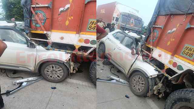Punjab News: खड़े ट्रक में जा घुसी Venue गाड़ी, 1 की मौत, देखें तस्वीरें