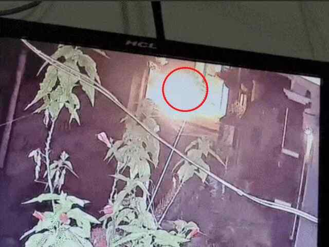 23 वर्षीय युवक ने खुद पर तेल छिड़कर लगाई आग