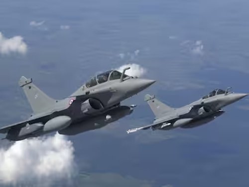 2 Fighter Plane आपस में टकराए, Pilots की मौत