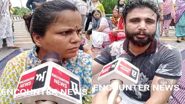 Jalandhar News: पानी की समस्या को लेकर लोगों ने Flyover किया जाम, देखें Live