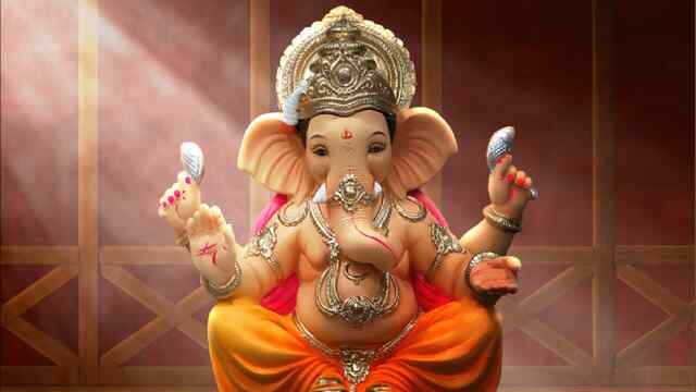 Ganesh Chaturthi: घर में लाएं विघ्नहर्ता की ऐसी मूर्ति, सुख-समृद्धि का होगा वास