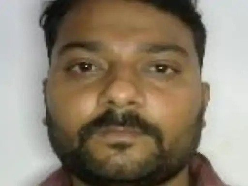 मुठभेड़ में Sharp Shooter का Encounter, आरोपी पर था एक lakh का इनाम