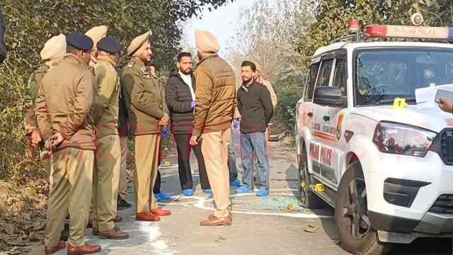 Punjab News: सरपंच कत्ल मामले में पुलिस मुठभेड़ में शूटर की मौत, पुलिस कर्मी घायल, देखें वीडियो