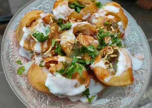 बरसात में क्यों नहीं खाने चाहिए गोलगप्पे? यकीन करना होगा मुश्किल