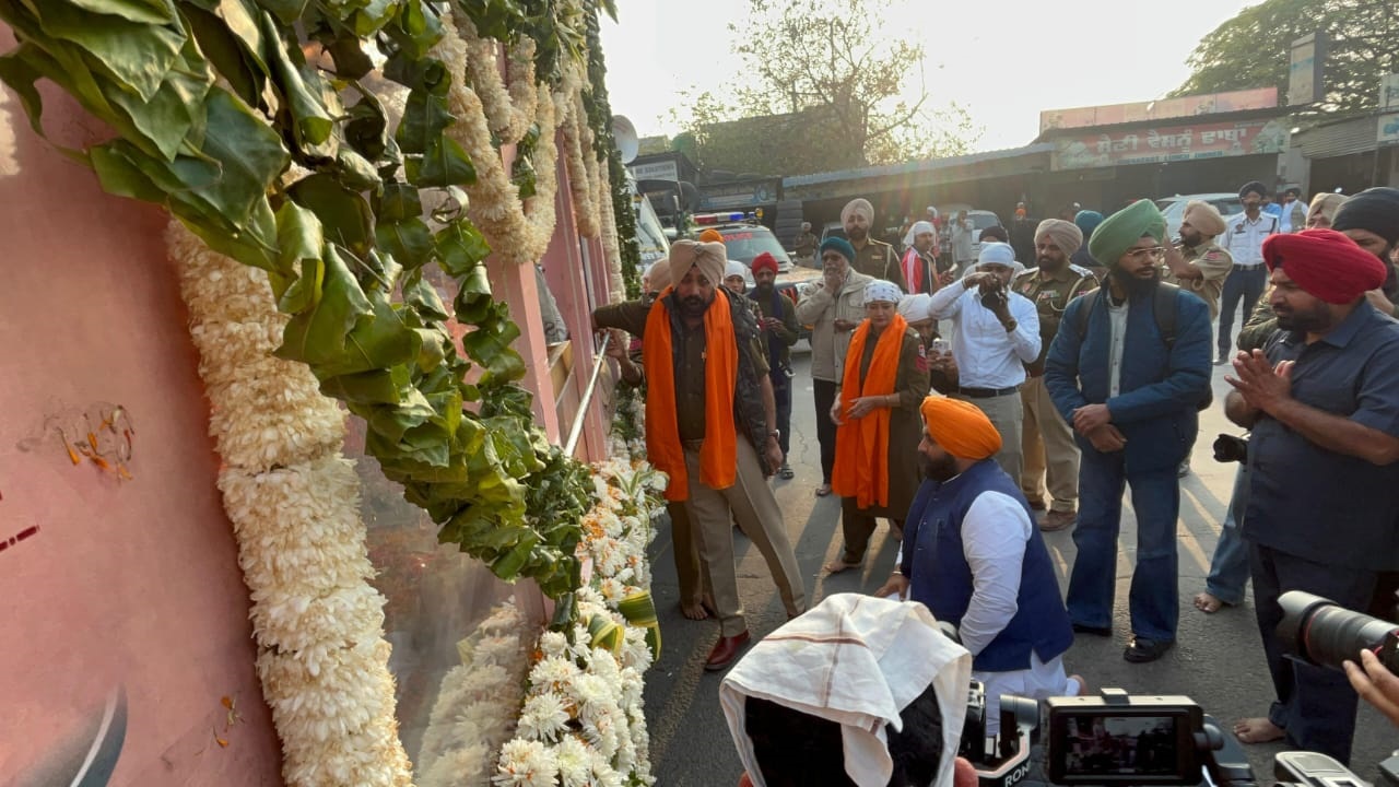 350वें शहीदी दिवस पर फरीदकोट से आए नगर कीर्तन का श्री आनंदपुर साहिब में भव्य स्वागत
