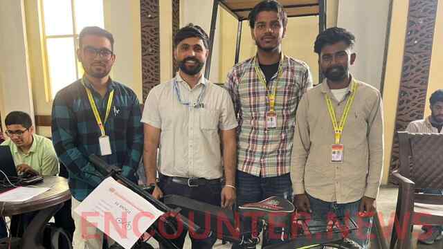 Mehar Chand Polytechnic College के विद्यार्थियों का सामान्य साइकिल से E.v साइकिल चलाने का सफर