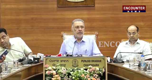 Jalandhar News: सिविल अस्पताल के MS डॉ राज कुमार, SMO डॉ सुरजीत सिंह और डॉ सोनाक्षी सस्पेंड, देखें वीडियो