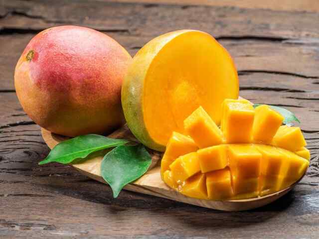शरीर की इन बिमारियों को दूर कर सकता है Mango