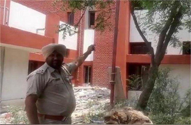 सिविल अस्पताल में नशेड़ी नौजवान ने फंदा लगाकर की आत्महत्या….