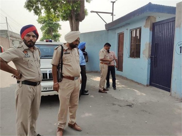 पंजाबः इस स्कूल के बाहर चली गोलियां, घटना सीसीटीवी में कैद…