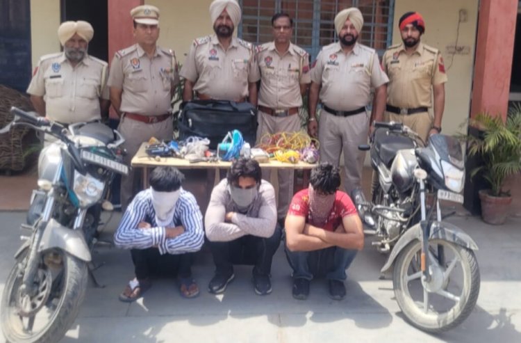 लूटपाट करने वाले गिरोह के 3 सदस्य गिरफ्तार….