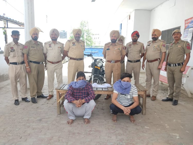 जालंधरः 2 सगे भाई करते थे नशे का कारोबार, नशीली गोलियां और ड्रग मनी सहित हुए गिरफ्तार