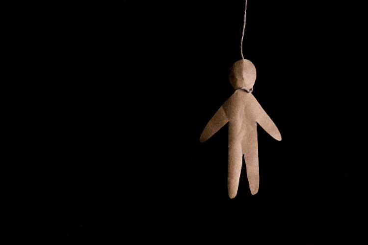 फिल्म जगत से बुरी खबरः इस एक्ट्रेस ने की आत्महत्या, पंखे से लटका मिला शव