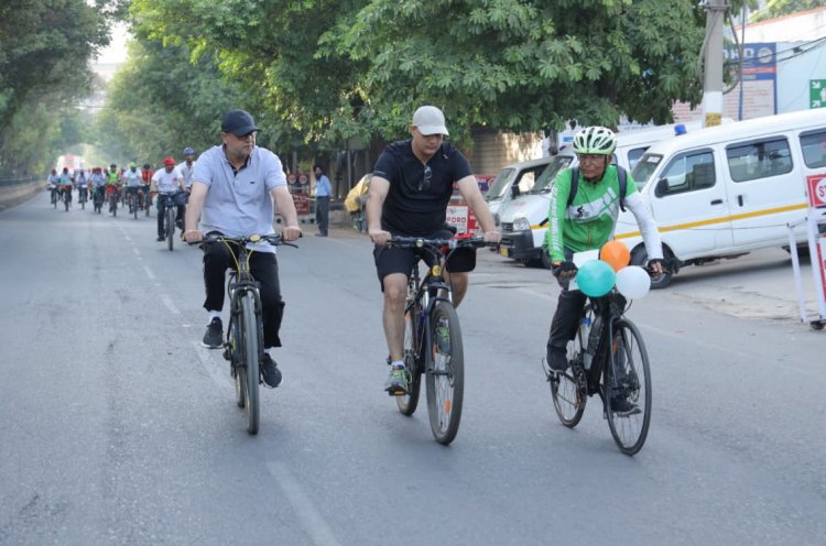विश्व साइकिल दिवस मौके जालंधर में निकाली साइकिल रैली