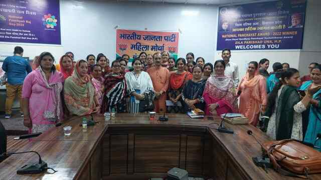 जिला परिषद अभ्यास सम्मेलन में 155 से अधिक महिलाओं ने लिया भाग
