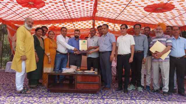 एडीसी ने किया 5वीं जिलास्तरीय खेलकूद एवं सांस्कृतिक प्रतियोगिता का शुभारंभ