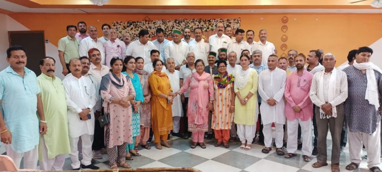 कांग्रेस को मजबूती प्रदान करने व आगामी चुनावों की रणनीति पर हुई अहम मीटिंग