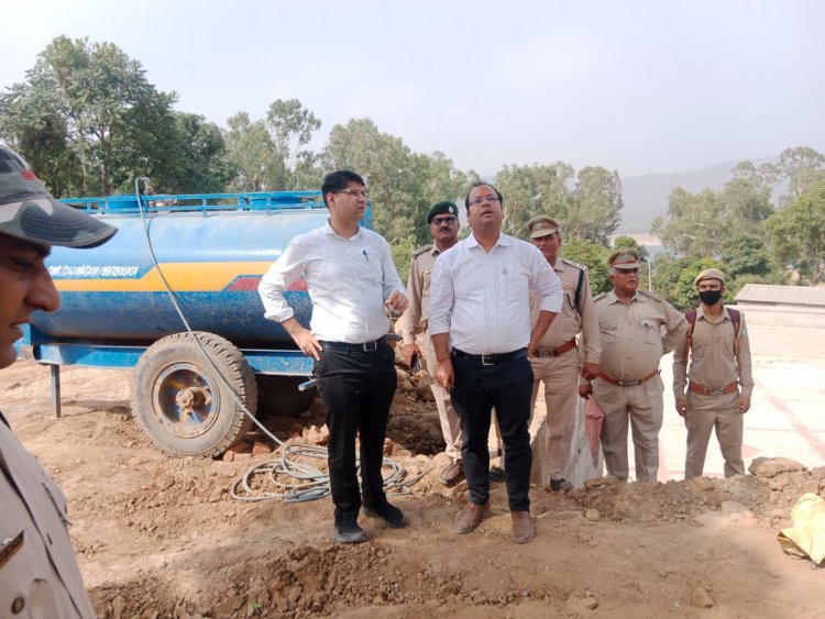 उपायुक्त ने अंदरौली में निर्माणाधीन एथनो बोटानिकल पार्क का किया निरीक्षण
