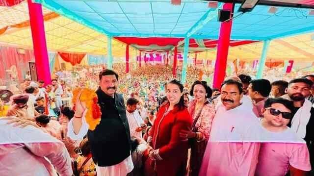 मुकेश अग्निहोत्री की जीत के लिए बेटी ने संभाली चुनावी कमान, कड़ी धूप में जुटाए हजारों लोग