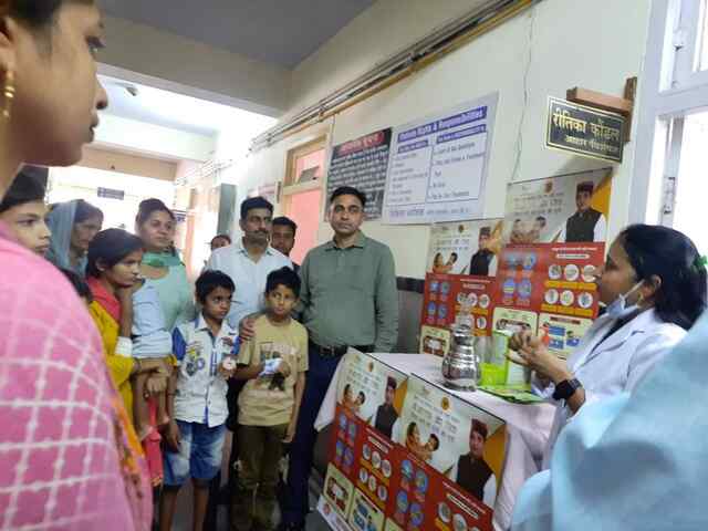 क्षेत्रीय अस्पताल ऊना में पिलाया 5 वर्ष तक के बच्चों को ओआरएस घोल
