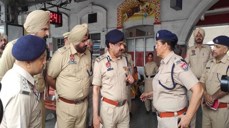 लुधियाना में हिंसा के बाद पंजाब में अलर्ट जारी…