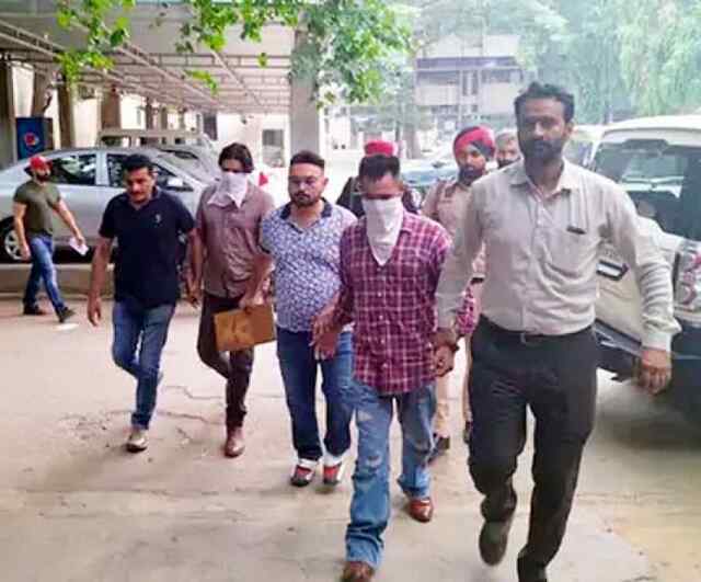 पंजाबः एसटीफ ने 2 तस्करों से करीब 200 करोड़ रुपए का नशा किया बरामद