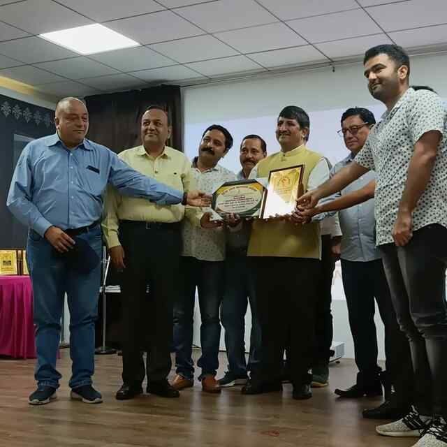 हिमोत्कर्ष को हिम जन कल्याण संस्था ने “सामाजिक सरोकार सम्मान”से नवाजा