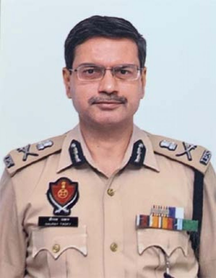 पंजाब के DGP भावरा के छुट्‌टी पर जाने के बाद इस IPS Officer को दिया गया चार्ज