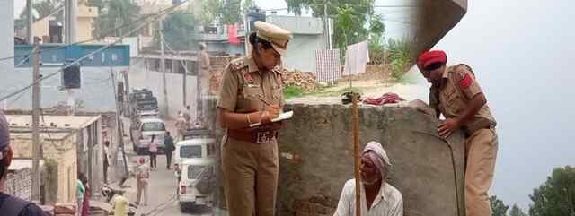 जालंधरः 300 पुलिस मुलाजिमों ने किया गांव सील