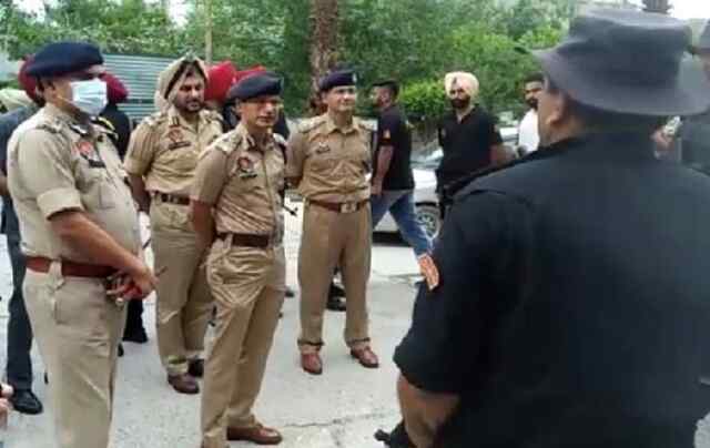 पंजाबः DGP Gaurav Yadav ने टीम के साथ की रेड