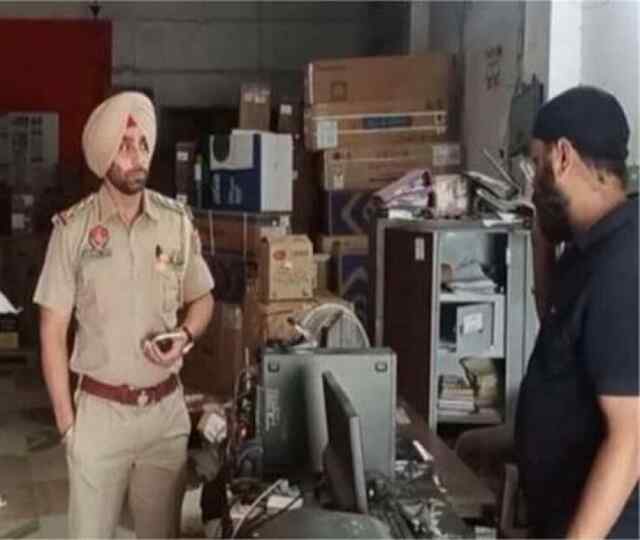 जालंधरः Flipkart Office में 20 दिन में दूसरी बार चोरी