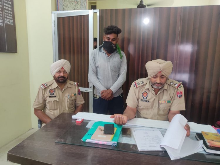 नाबालिक लड़की को भगाने के मुकदमे में वांछित आरोपी गिरफ्तार