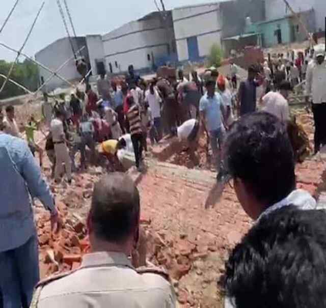 गोदाम की दीवार गिरने से 5 की मौत, 9 घायल