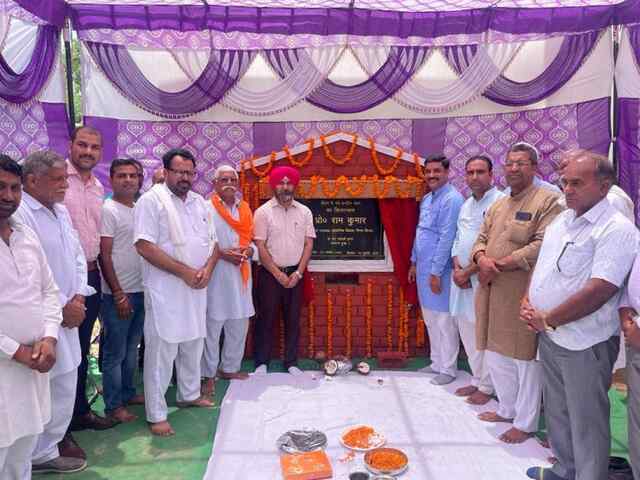 प्रो. राम कुमार ने बीटन कॉलेज में 30 लाख से बनने वाले कैंटीन भवन का किया भूमिपूजन