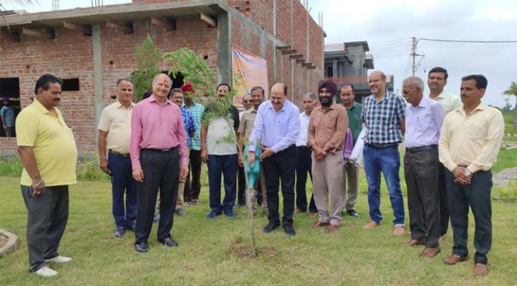 आवासीय कालोनियों में नागरिक सुविधाओं को सुनिश्चित बनाने के लिए रैरा प्रतिवद् :डा. श्रीकांत बाल्दी