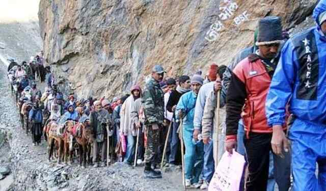 एक बार फिर रोकी गई अमरनाथ यात्रा