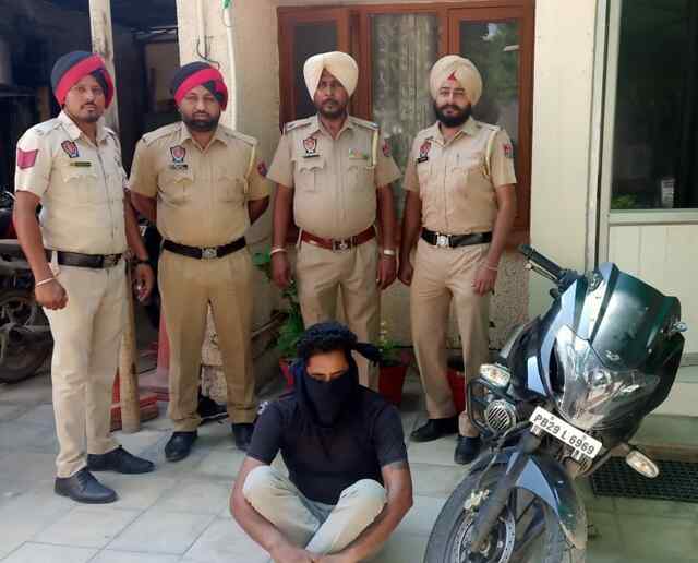 लूटपाट की वारदातों को अंजाम देने वाला एक गिरफ्तार