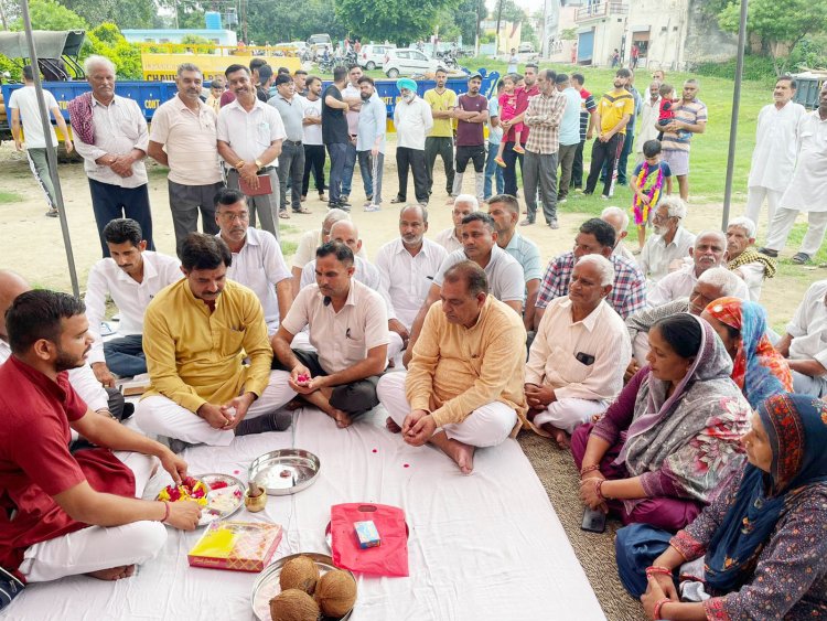 प्रो. राम कुमार ने ललड़ी में 20 लाख से बनने वाले ट्यूबवैल का किया भूमिपूजन