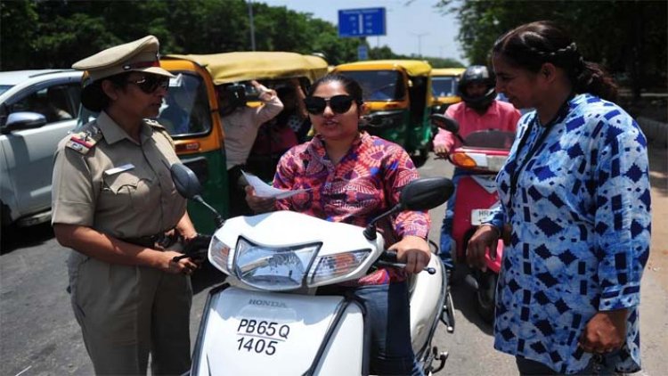 होने जा रहा ट्रैफिक नियमों में बदलाव, अब इन महिलाओं का भी कटेगा चालान