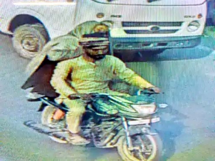 पंजाबः दोगुने गहने करने का झांसा देकर महिला से सोने की चूड़ियां लेकर फरार बाबा
