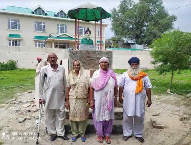 शहीद स्मारक की दुर्दशा ऊना प्रशासन के लिए शर्मनाक