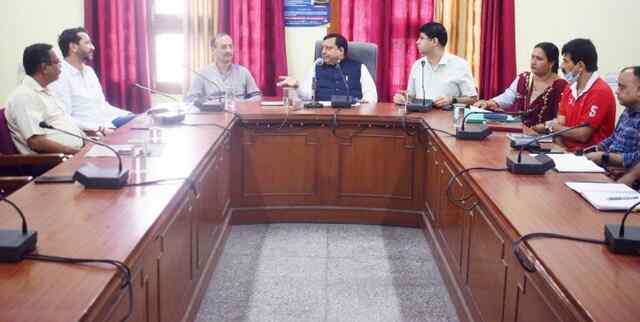 ऊना में होने वाली राज्य स्तरीय ओलंपिक खेल प्रतियोगिता में 2197 खिलाड़ी लेंगे भागः वीरेंद्र कंवर