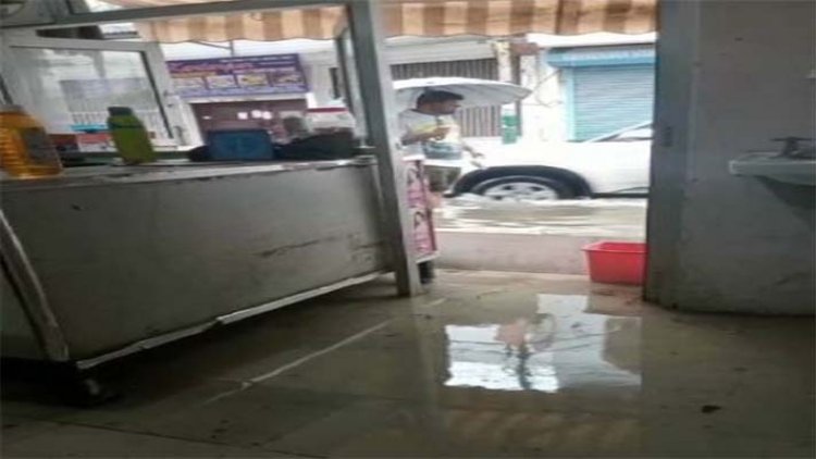 जालंधरः निगम की खुली पोल, फर्नीचर बाजार में जलभराव, दुकानों में घुसा पानी