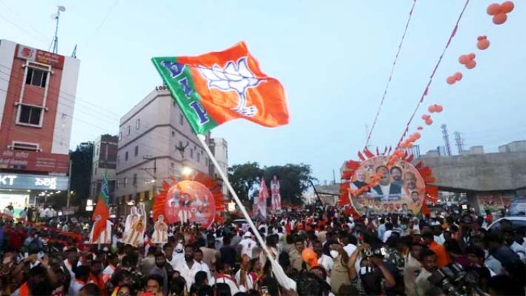 बीजेपी के नए संसदीय बोर्ड का ऐलान, शिवराज-गडकरी आउट, देखें सूचि