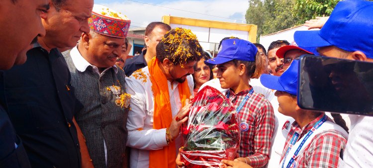चिंतपूर्णी में केंद्रीय विद्यालय के निर्माण को जल्द मिलेंगे 25 करोड़ः अनुराग